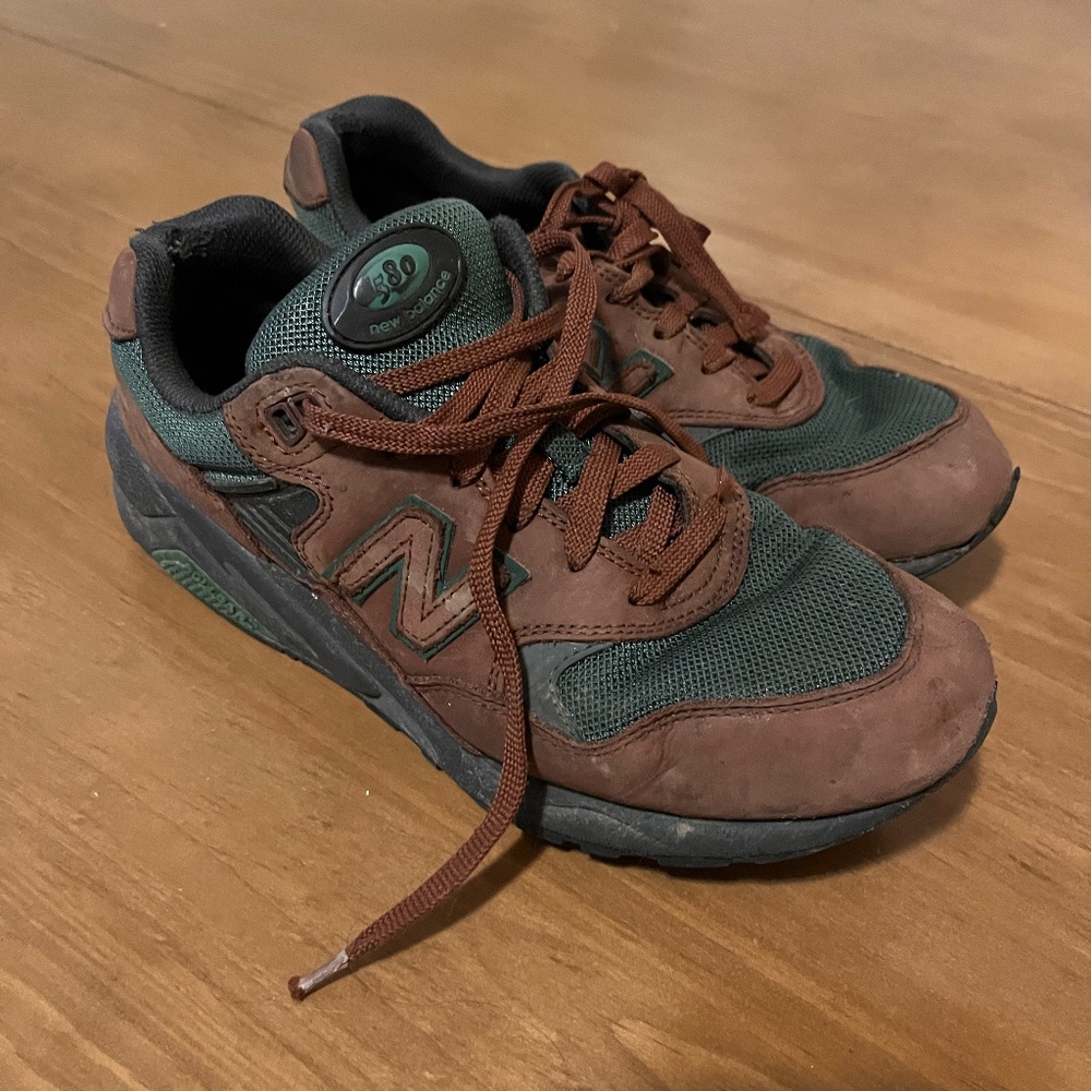 New Balance 580 MT580RTB Mens Brown/Green Sneakers Shoes